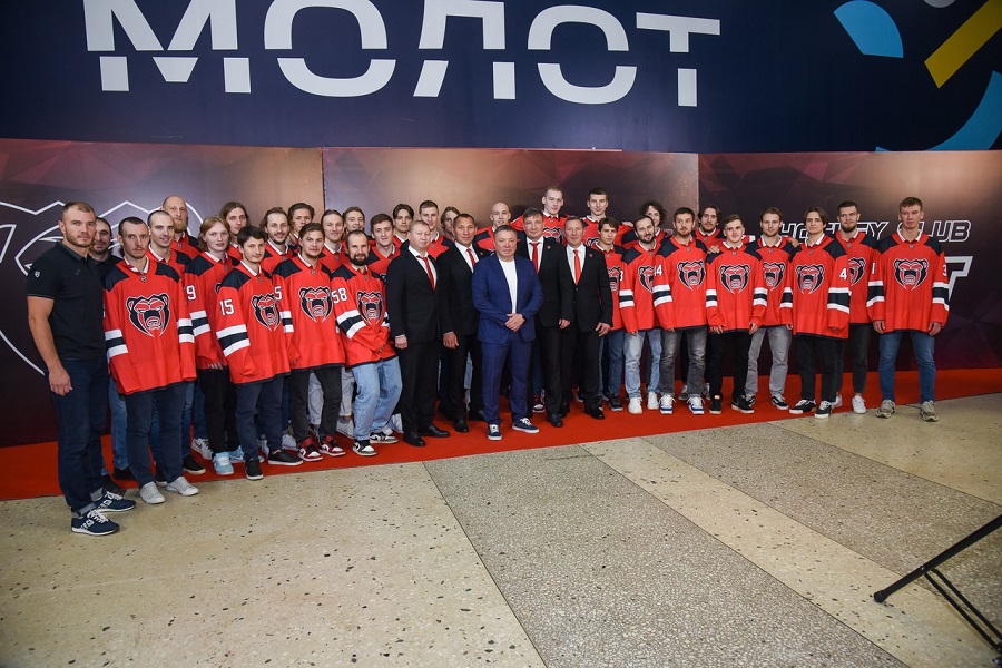 Gulyavtsev Molot170923text.jpg